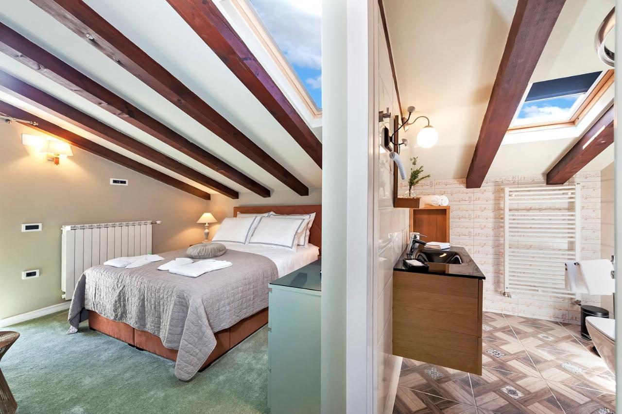 Luxury Villa Orh روفينج المظهر الخارجي الصورة